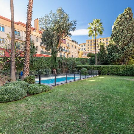 Intercontinental Superbe Appartement Avec Piscine Menton Luaran gambar
