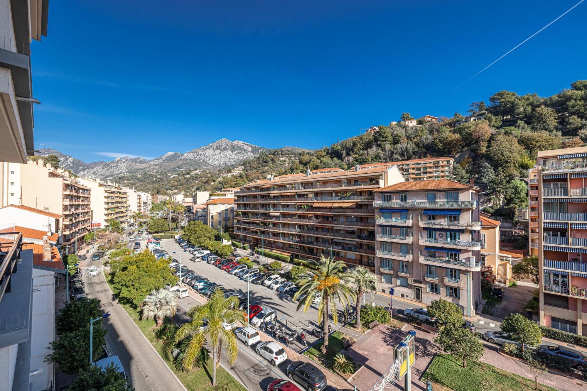Intercontinental Superbe Appartement Avec Piscine Menton Luaran gambar