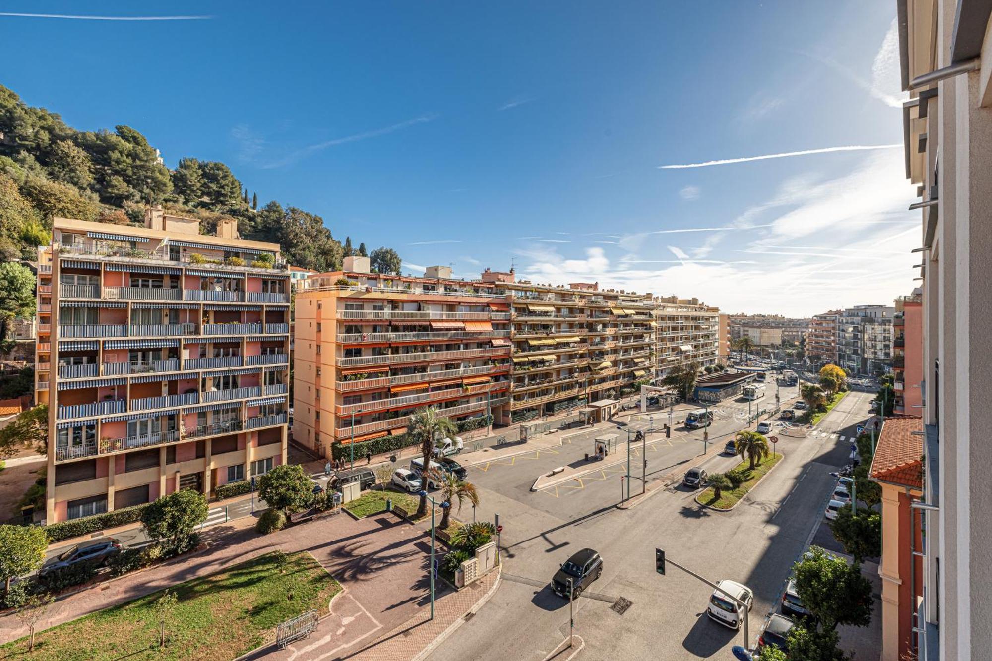 Intercontinental Superbe Appartement Avec Piscine Menton Luaran gambar