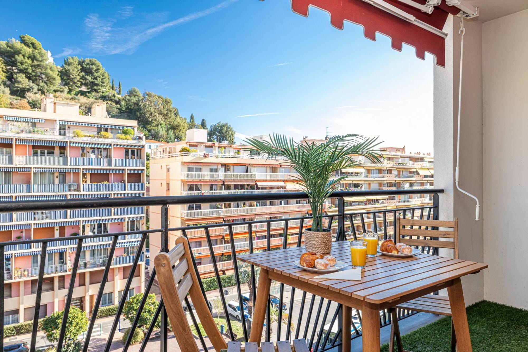 Intercontinental Superbe Appartement Avec Piscine Menton Luaran gambar