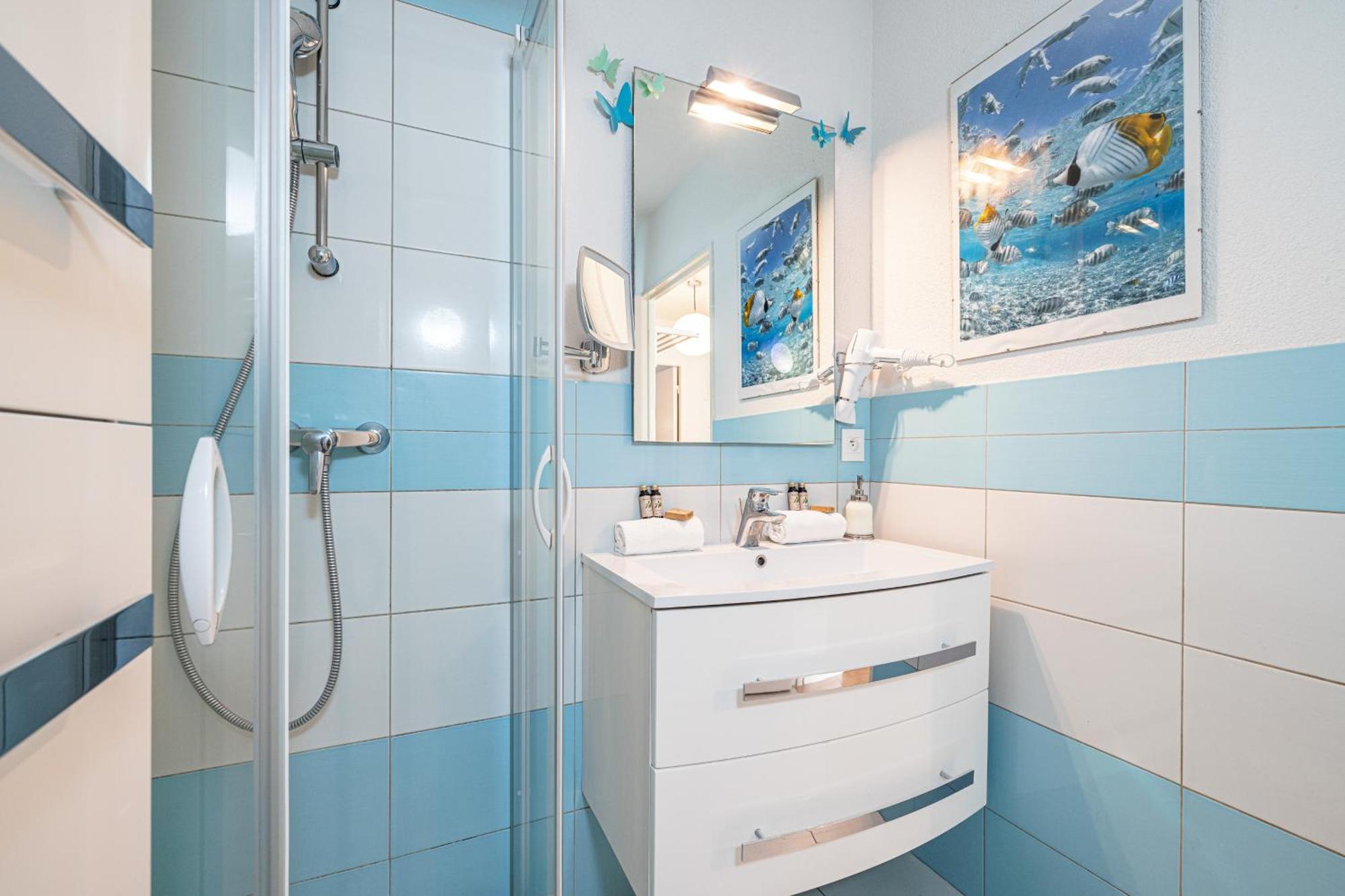 Intercontinental Superbe Appartement Avec Piscine Menton Luaran gambar